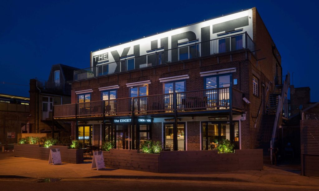 The Exhibit Bar/Restaurant
